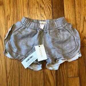 Siaomimi NWT Girls Silver Ruffle Shorts - Size 3T